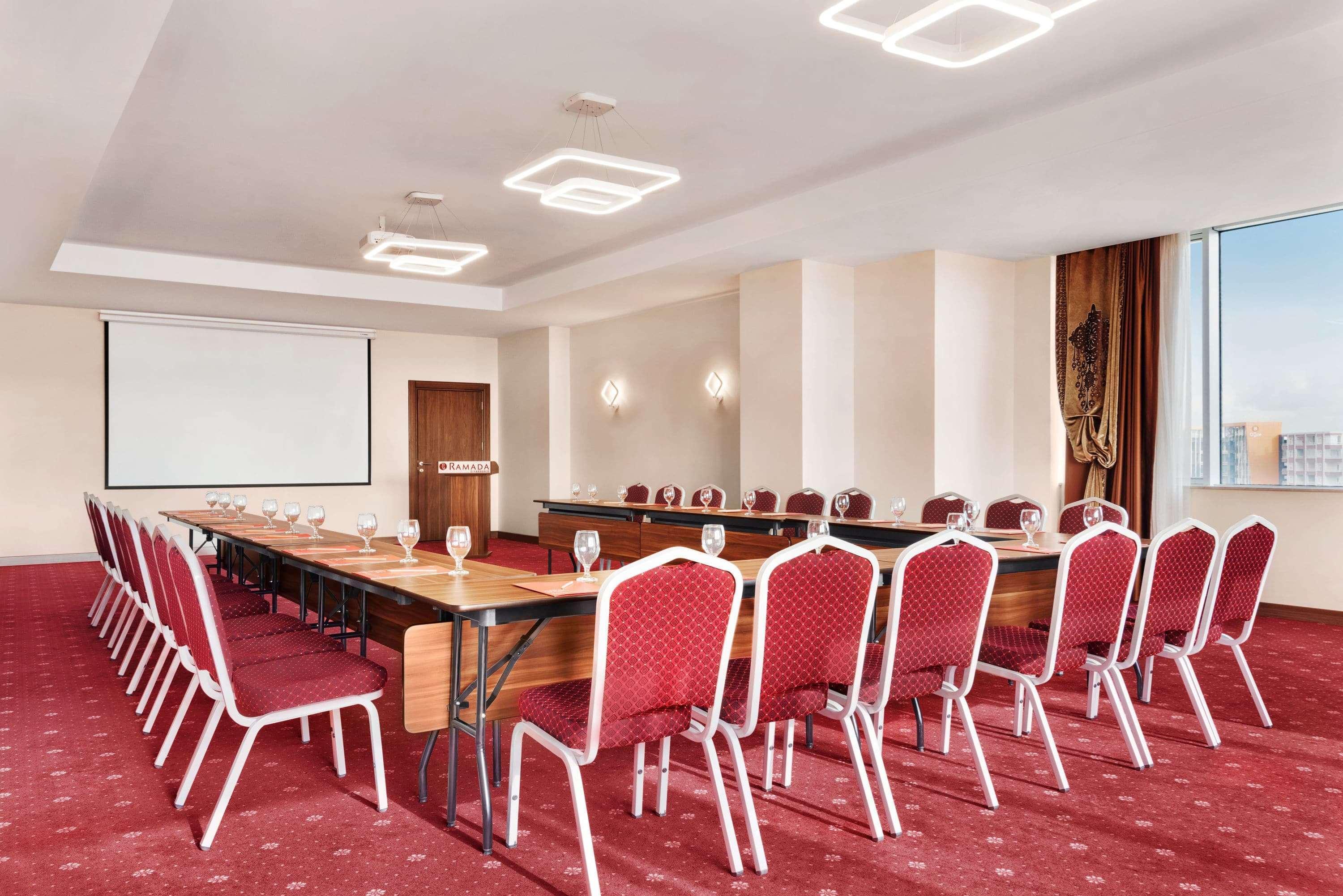 Ramada By Wyndham Diyarbakir Hotel Exterior foto