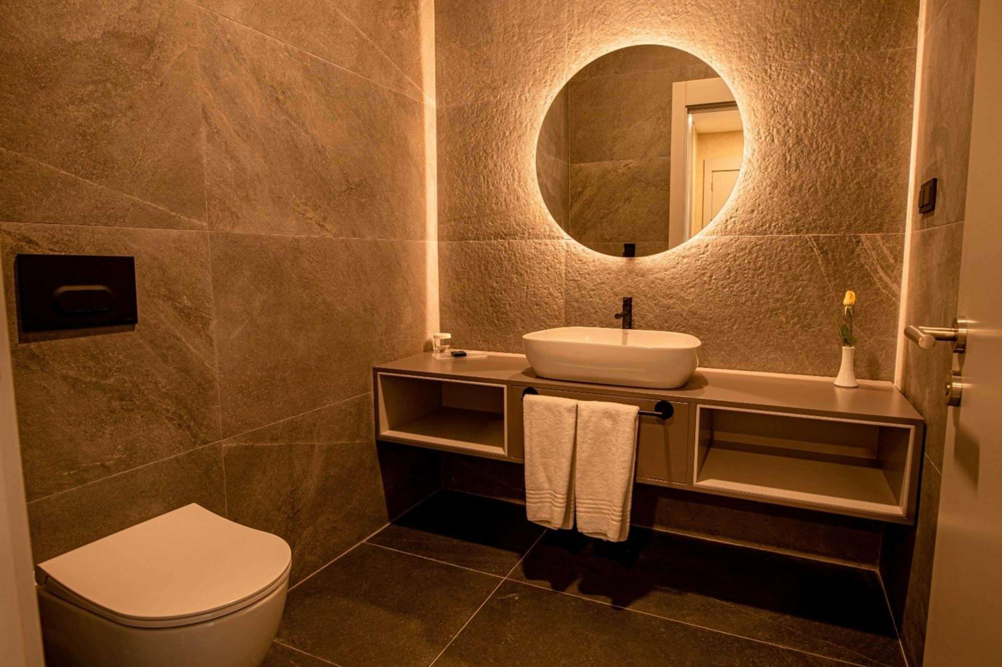 Ramada By Wyndham Diyarbakir Hotel Exterior foto